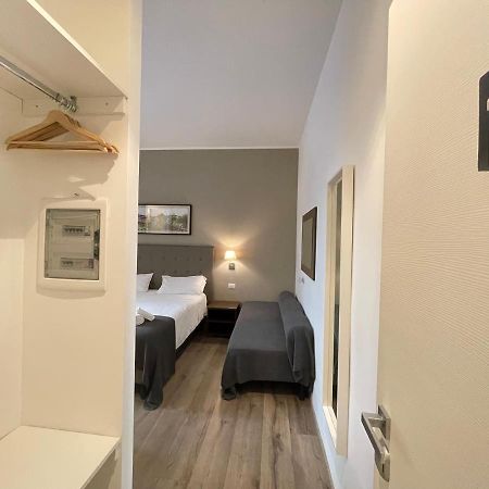 ローマ ビクトリー ルームズ Bed & Breakfast エクステリア 写真