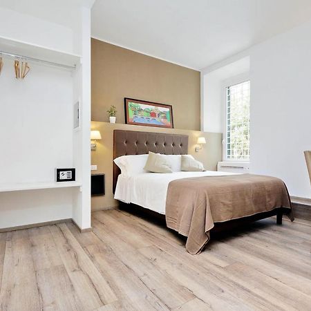 ローマ ビクトリー ルームズ Bed & Breakfast エクステリア 写真