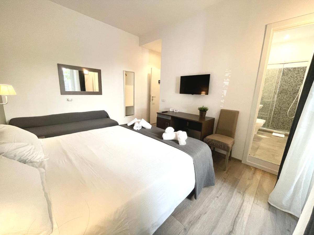 ローマ ビクトリー ルームズ Bed & Breakfast エクステリア 写真