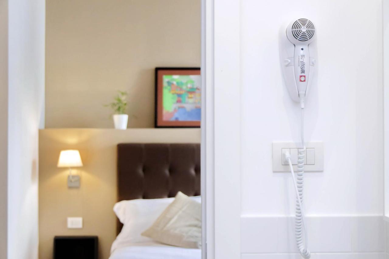 ローマ ビクトリー ルームズ Bed & Breakfast エクステリア 写真